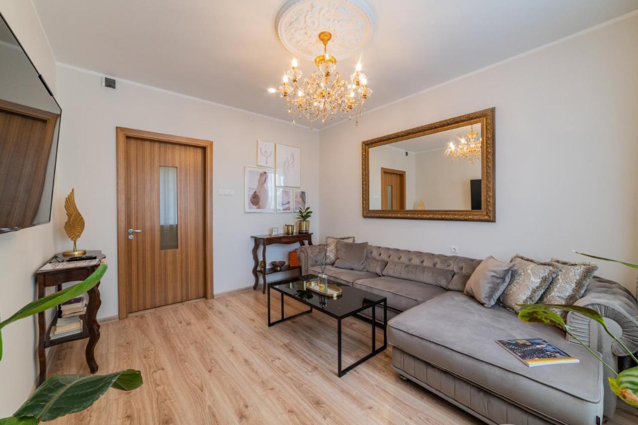 E. D. Angel Wing Apartment Siauliai  Exterior photo